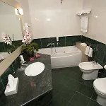 מלון Cremona Palace Costa Santʼ Abramo