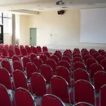 Cremona Palace מלון