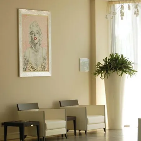 Hotel Cremona Palace