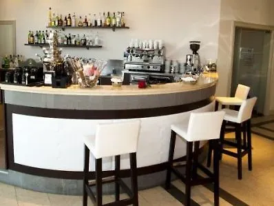 Cremona Palace 4*