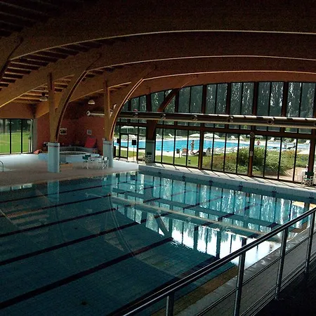 Cremona Palace Ξενοδοχείο 4*