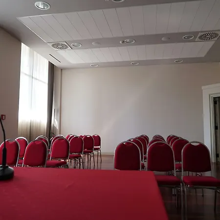 Cremona Palace Hotel 4*